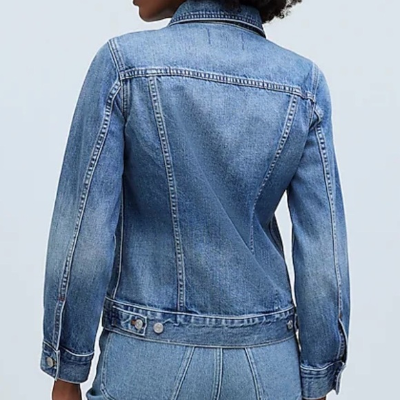 Madewell Denim Jacket Size Small Jean Jacket Classic Fit - Picture 4 of 9